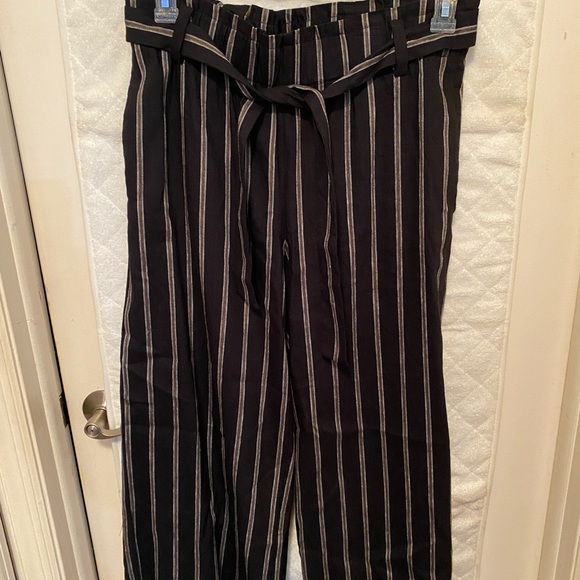 J.Jill Black with white/bronze stripes. Size M, linen stretch. NWT - Picture 2 of 3